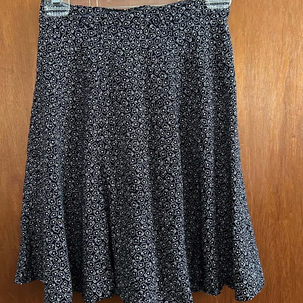 Flowery Panel Skirt
